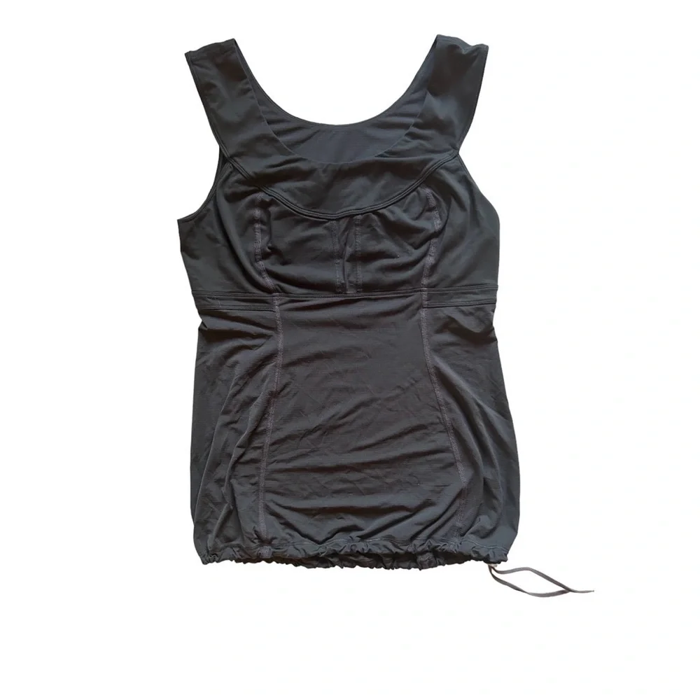 Lululemon black top size medium